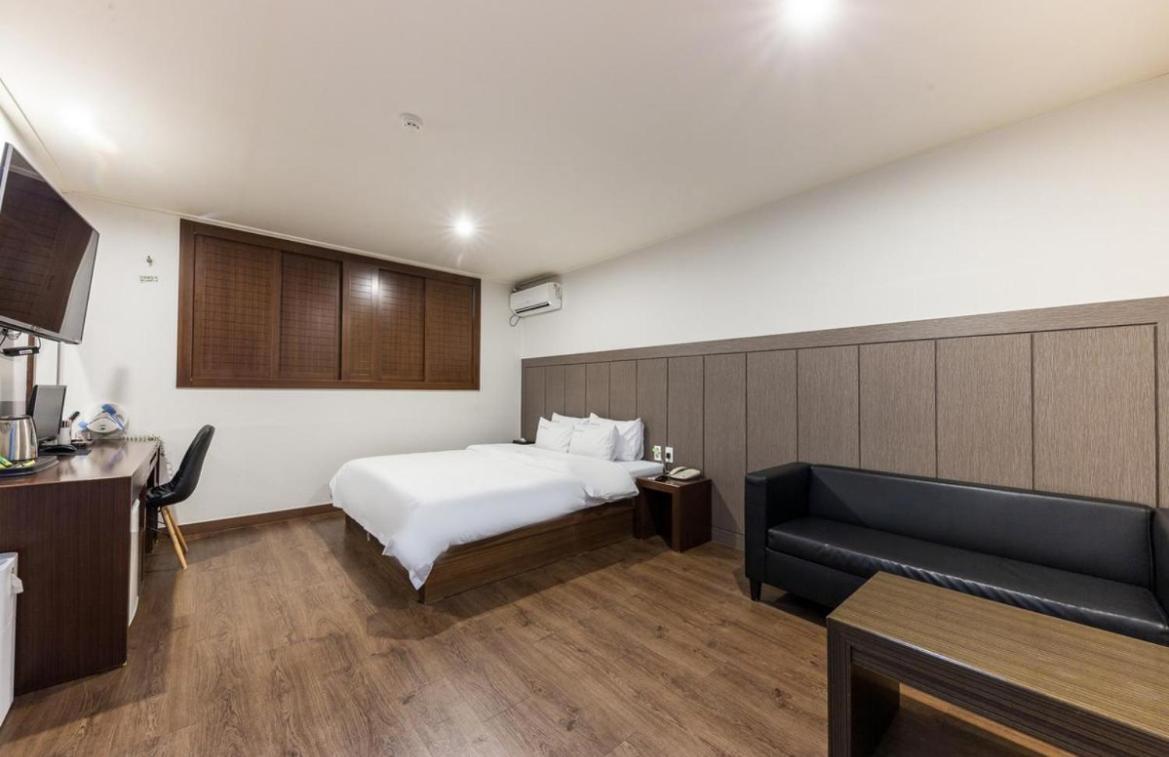 Daesan Hotel Seosan Eksteriør bilde