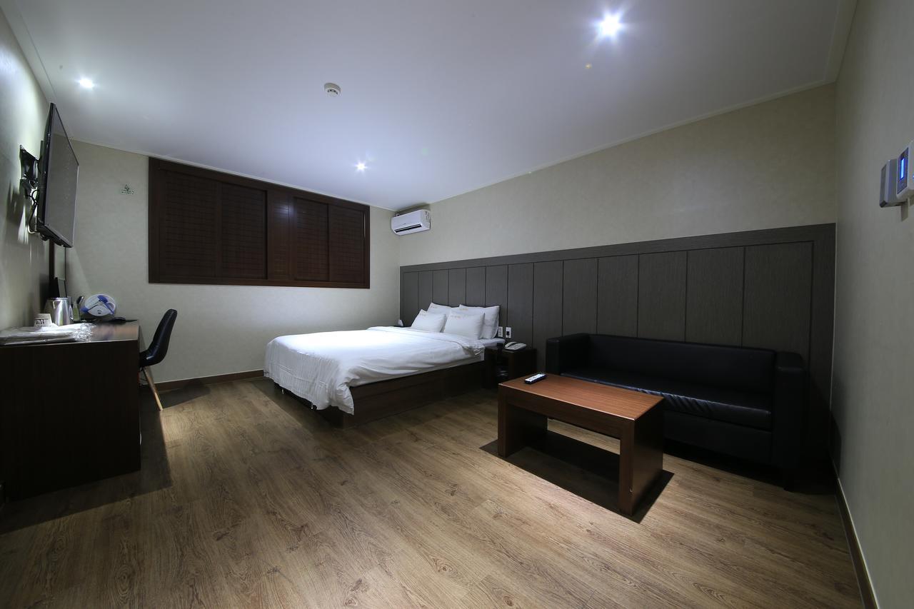 Daesan Hotel Seosan Eksteriør bilde